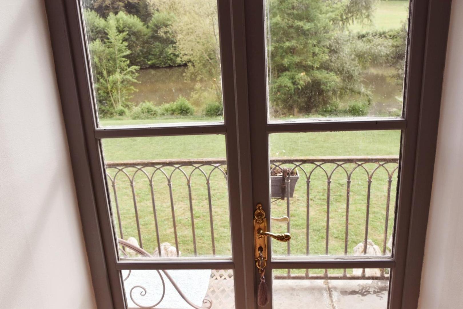 Chateau Roquehort Avec Ev Recharge Point 22Kw モナン エクステリア 写真