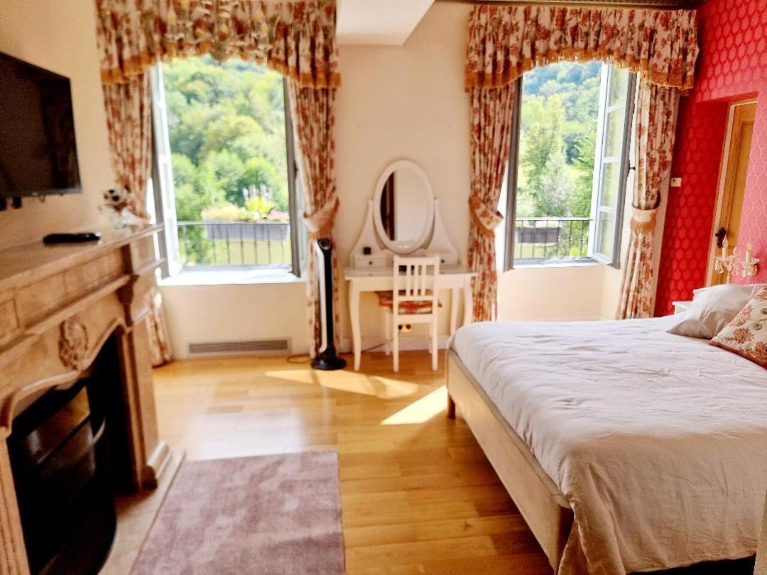 Chateau Roquehort Avec Ev Recharge Point 22Kw モナン エクステリア 写真